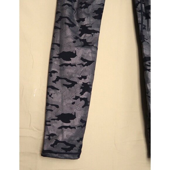 ZYIA Metallic Silver Black Camo Leggings 7/8 Length Stretch Women's Size 4 EUC - Picture 7 of 9